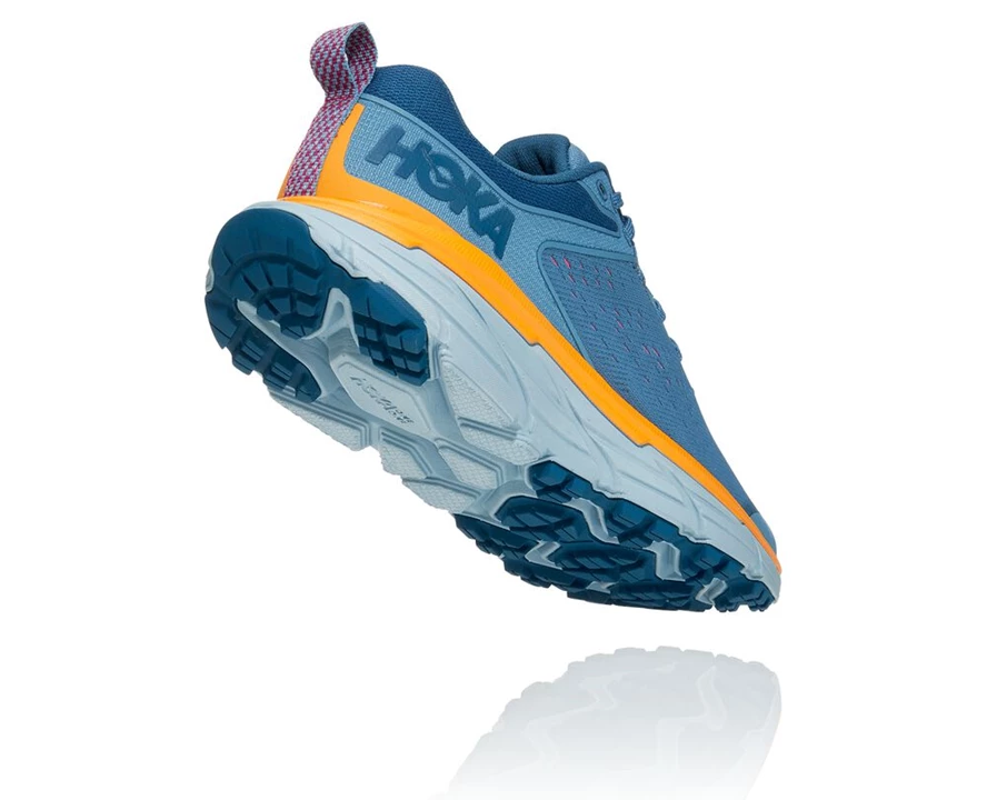 Blue Women's Hoka Challenger Atr 6 Running Shoes | 8492375-CG